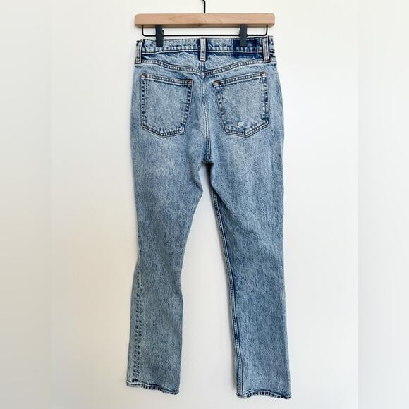 Abercrombie & Fitch 90s Skinny High Rise Distressed Jeans - Picture 3 of 16